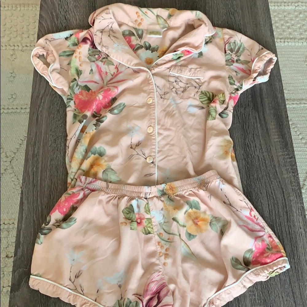 Pink Floral Pajama Set bridesmaids pajamas